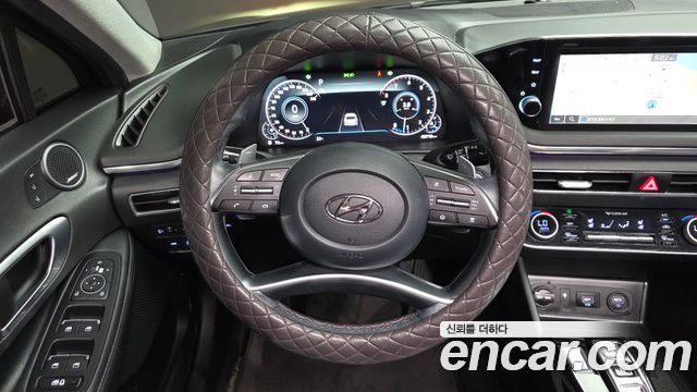 Hyundai Sonata (DN8) 1.6 Turbo Inspiration 2022 — фото 17