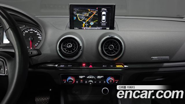 Audi A3 40 TFSI 8V 2018 — фото 13