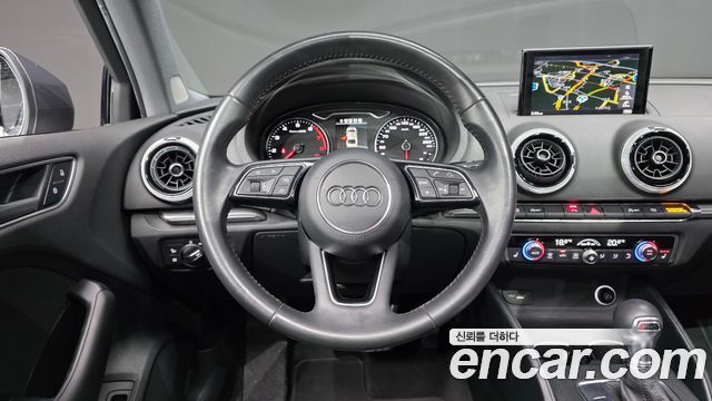 Audi A3 40 TFSI 8V 2018 — фото 14
