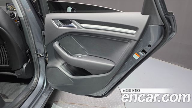 Audi A3 40 TFSI 8V 2018 — фото 25