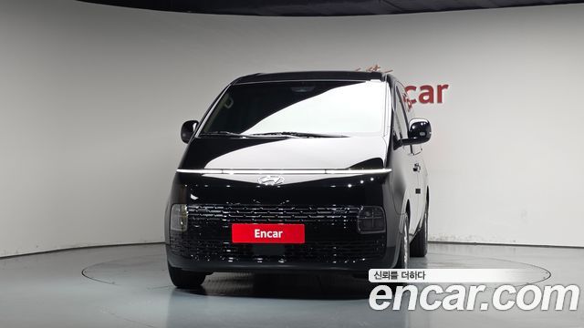 Hyundai Staria L3.5 Cargo 5-Seater Modern 2023 — фото 3