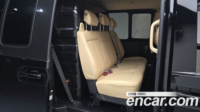 Hyundai Staria L3.5 Cargo 5-Seater Modern 2023 — фото 11