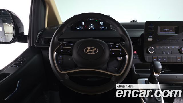 Hyundai Staria L3.5 Cargo 5-Seater Modern 2023 — фото 13