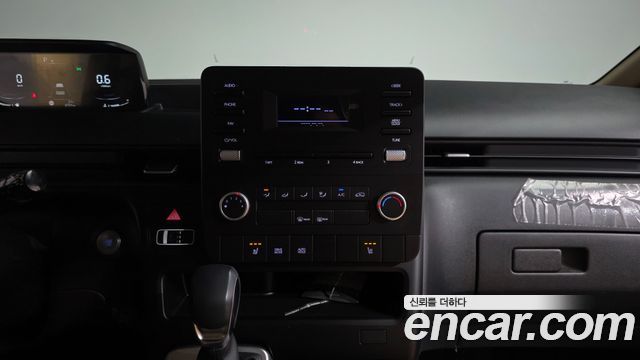 Hyundai Staria L3.5 Cargo 5-Seater Modern 2023 — фото 14