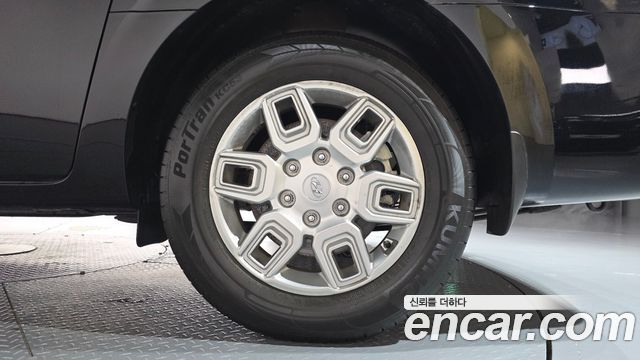 Hyundai Staria L3.5 Cargo 5-Seater Modern 2023 — фото 21