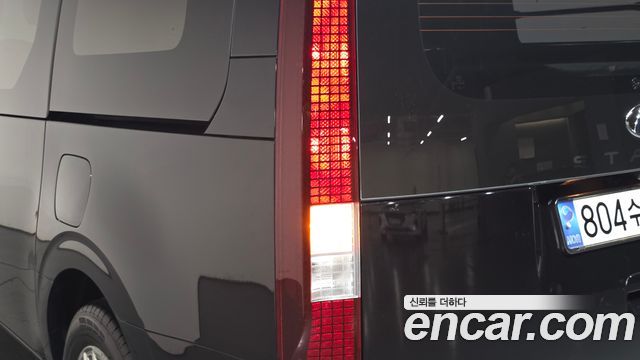 Hyundai Staria L3.5 Cargo 5-Seater Modern 2023 — фото 23