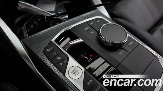 BMW 4 Series (G22) 420i M Sport Pro Coupe 2025 — фото 9