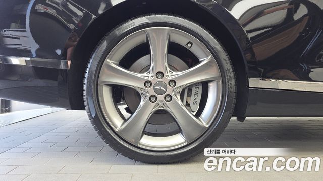Genesis G80 (RG3) Gasoline 2.5 Turbo AWD 2024 — фото 5