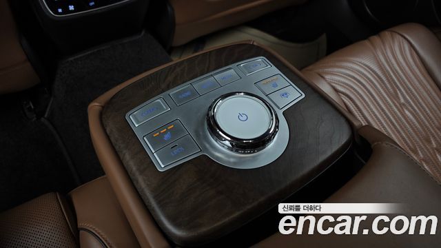 Genesis G80 (RG3) Gasoline 2.5 Turbo AWD 2024 — фото 23