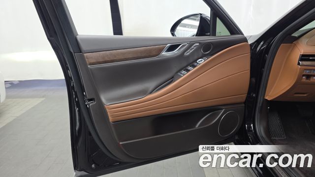 Genesis G80 (RG3) Gasoline 2.5 Turbo AWD 2024 — фото 30