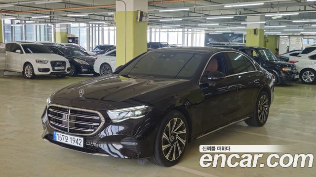 Mercedes-Benz E-Class (W214) E300 4MATIC Exclusive