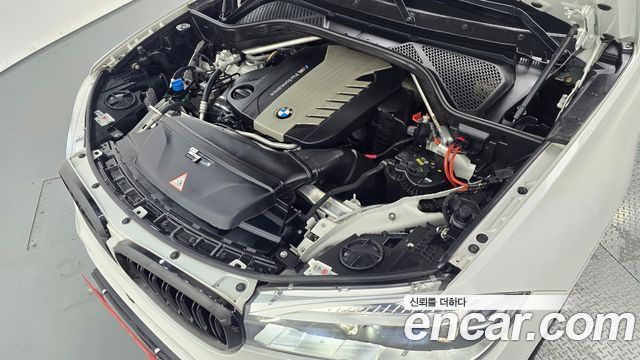 BMW X6 (F16) M50d 2016 — фото 6