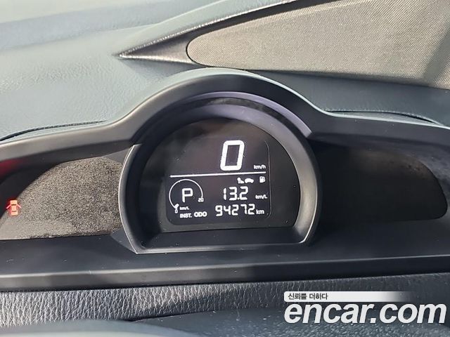 KG Mobility (SsangYong) Korando Turismo 4WD TX 9-seater 2016 — фото 7
