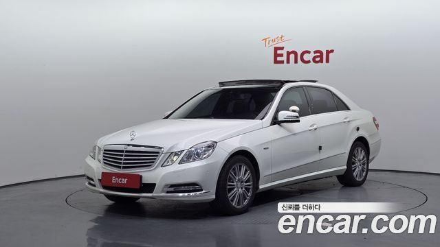 Mercedes-Benz E-Class (W212) E300 Elegance