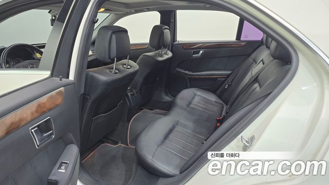 Mercedes-Benz E-Class (W212) E300 Elegance 2012 — фото 11