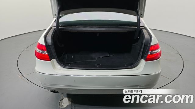 Mercedes-Benz E-Class (W212) E300 Elegance 2012 — фото 17