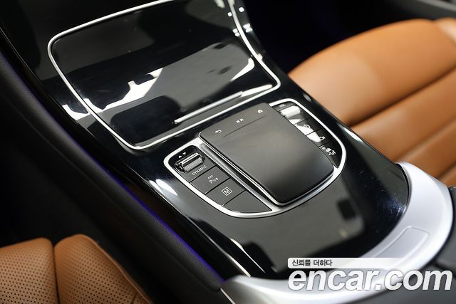 Mercedes-Benz GLC-Class (X253) GLC300e 4MATIC 2022 — фото 17