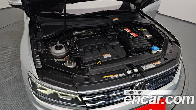 Volkswagen Tiguan (II) 2.0 TDI Prestige 2020 — фото 6
