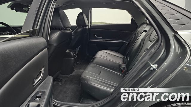 Hyundai Avante Hybrid (CN7) Inspiration 2024 — фото 11