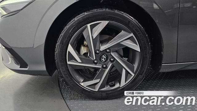 Hyundai Avante Hybrid (CN7) Inspiration 2024 — фото 21