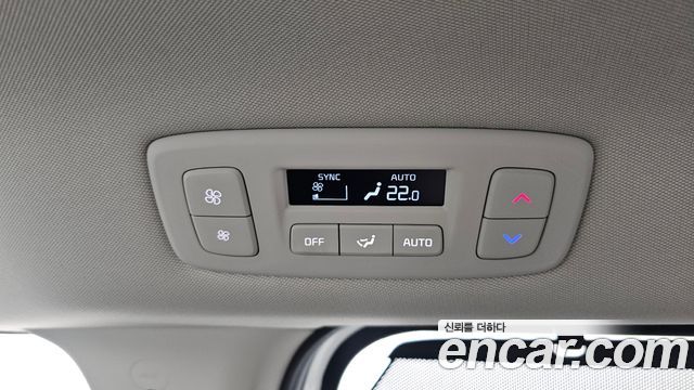 Kia Carnival (IV) Gasoline 7-Seater Signature 2023 — фото 41