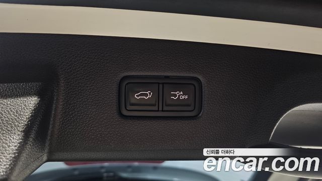 Kia Carnival (IV) Gasoline 7-Seater Signature 2023 — фото 42