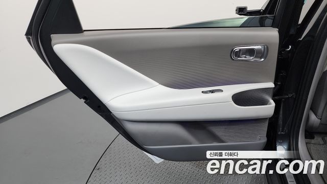 Hyundai Ioniq 6 Long Range AWD Prestige 2023 — фото 25