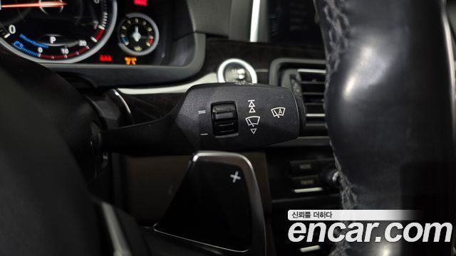 BMW 5 Series (F10) 528i xDrive Aero Dynamic Special Edition 2016 — фото 29