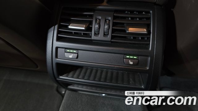 BMW 5 Series (F10) 528i xDrive Aero Dynamic Special Edition 2016 — фото 31