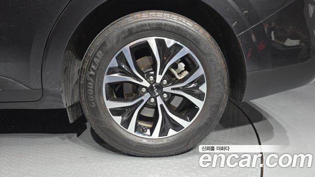 Kia Carnival (IV) Diesel 9-Seater Prestige 2022 — фото 21