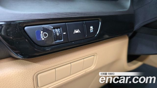 Kia Carnival (IV) Diesel 9-Seater Prestige 2022 — фото 28