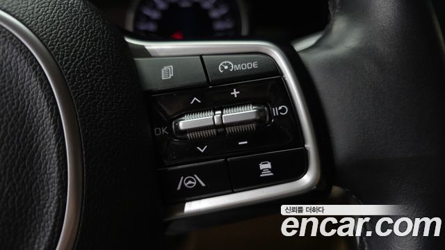 Kia Carnival (IV) Diesel 9-Seater Prestige 2022 — фото 32