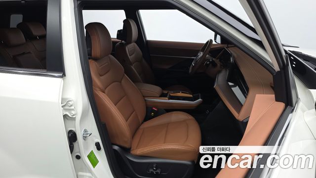 KG Mobility (SsangYong) Torres Gasoline 1.5 2WD T7 2025 — фото 32