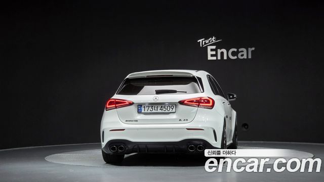Mercedes-Benz A-Class (W177) AMG A45 4MAITC+ Hatchback 2023 — фото 4