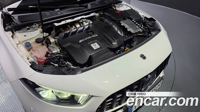 Mercedes-Benz A-Class (W177) AMG A45 4MAITC+ Hatchback 2023 — фото 6