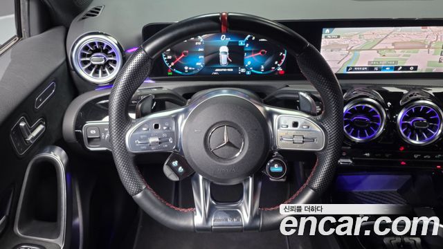 Mercedes-Benz A-Class (W177) AMG A45 4MAITC+ Hatchback 2023 — фото 13