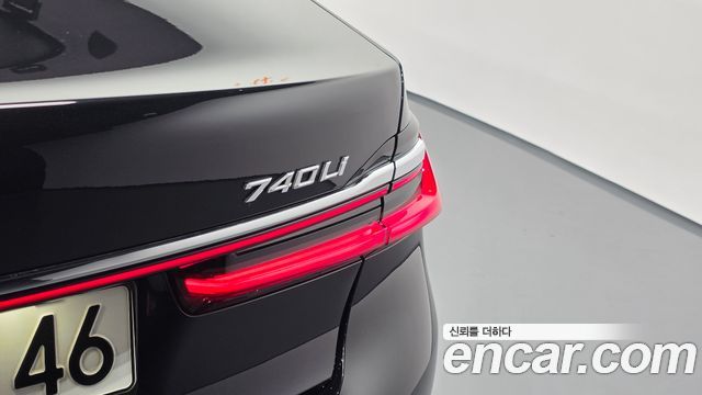 BMW 7 Series (G11) 740Li xDrive Design Pure Excellence 2022 — фото 23