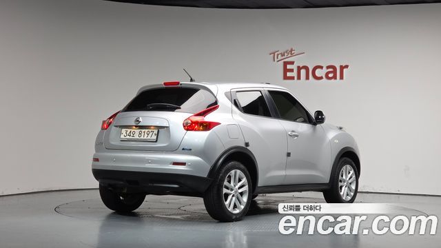 Nissan Juke 1.6 SV F15 2014 — фото 2