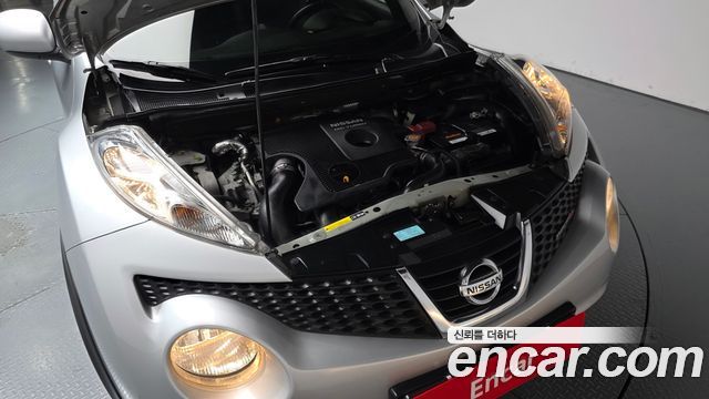 Nissan Juke 1.6 SV F15 2014 — фото 6