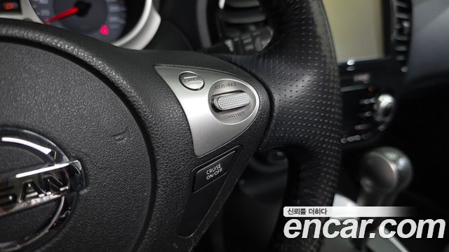 Nissan Juke 1.6 SV F15 2014 — фото 17