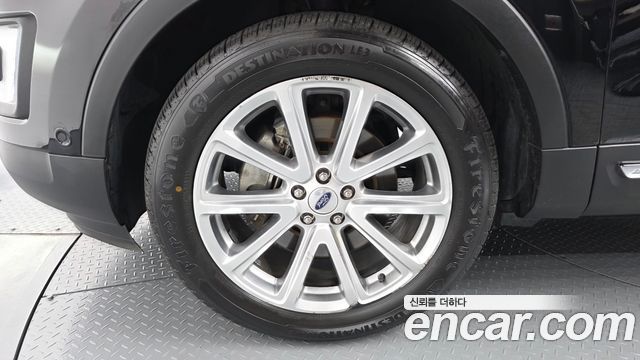 Ford Explorer 2.3 Limited 4WD 5th 2016 — фото 5