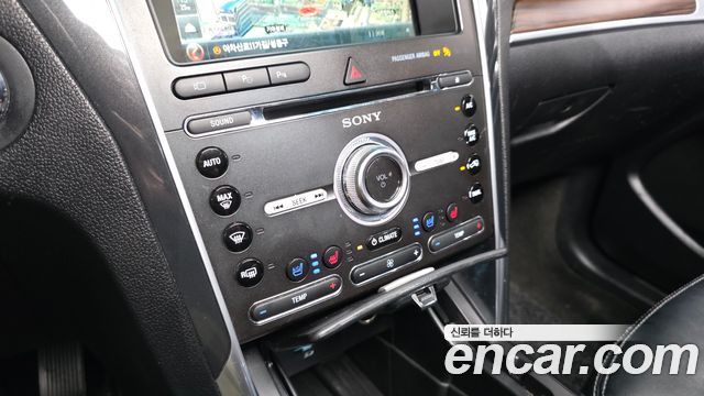 Ford Explorer 2.3 Limited 4WD 5th 2016 — фото 17