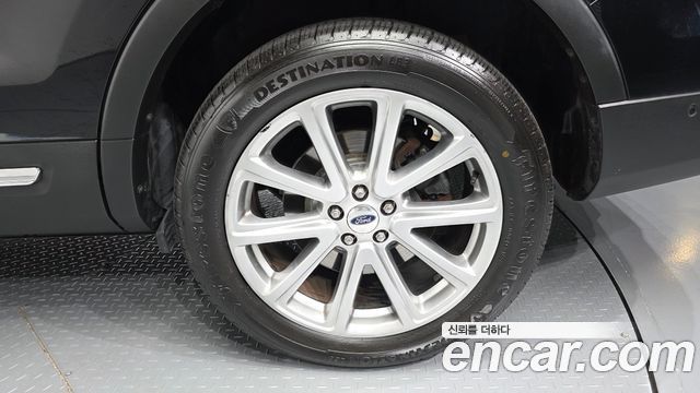 Ford Explorer 2.3 Limited 4WD 5th 2016 — фото 21