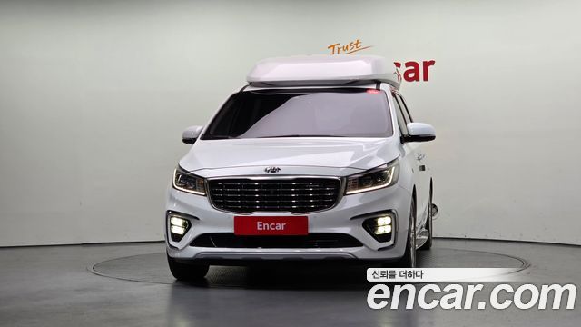 Kia Carnival 7-Seater Hi-Limousine President 2019 — фото 3