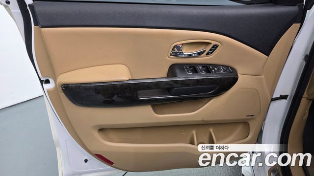 Kia Carnival 7-Seater Hi-Limousine President 2019 — фото 24
