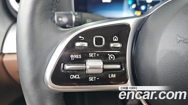 Mercedes-Benz E-Class (W213) E300 AMG Line 2019 — фото 23