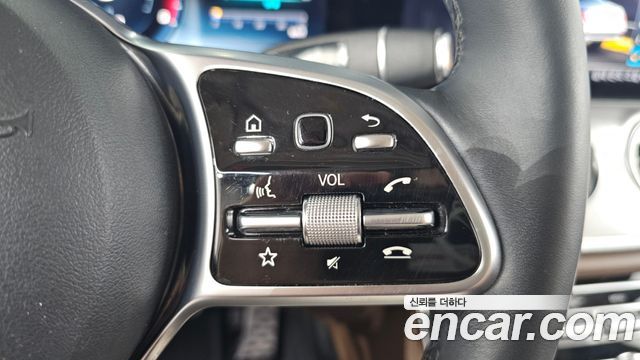 Mercedes-Benz E-Class (W213) E300 AMG Line 2019 — фото 24