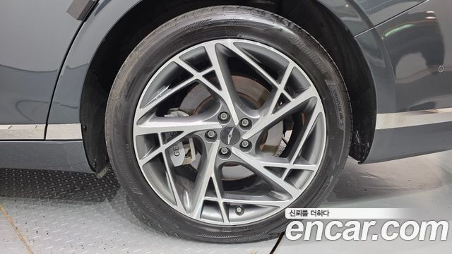Genesis G90 (RS4) Gasoline 3.5 Turbo AWD 2022 — фото 21