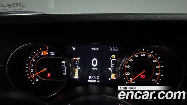 Jeep Wrangler (JL) 2.0 Overland 4Door 2021 — фото 8