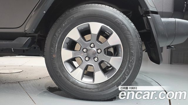 Jeep Wrangler (JL) 2.0 Overland 4Door 2021 — фото 21